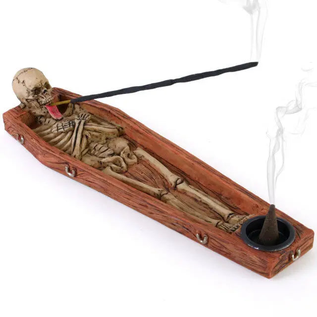 punk/goth/emoPAGAN/WICCAN/NEW AGE/ resin Skeleton incense holder.26.5cm across spirit equinox
