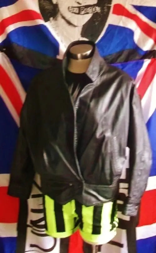 retro style crop black leather jacket.size 12.X-over, 2stud waist button Unbranded