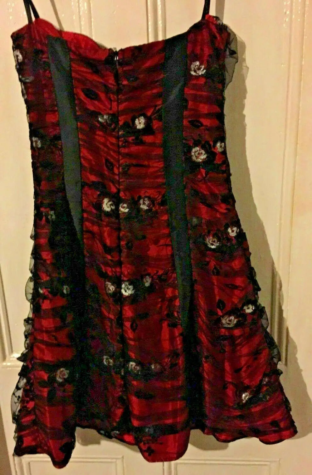 stunning Red and Black Gothic Dress Knee Length,underlayers  Size 10 Nazz Collection