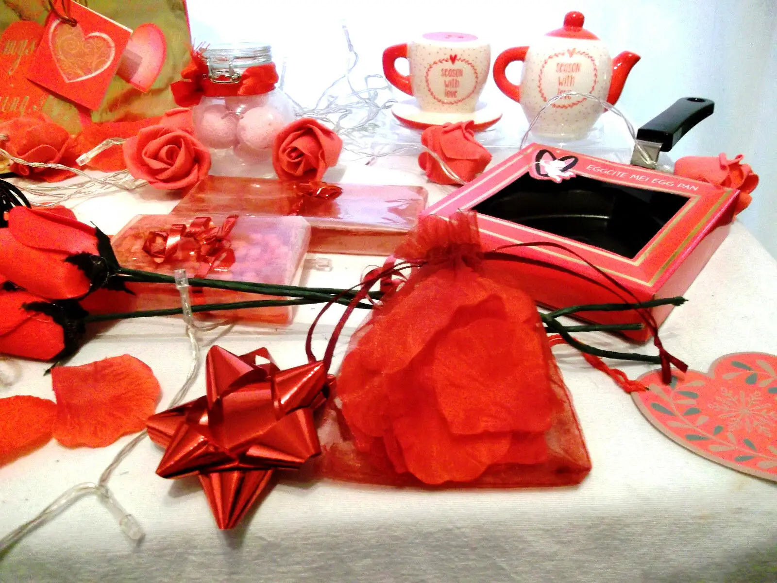 valentines day/mothers day "LOVE" GIFT SET6 - pamper the love of your life WonkeyDonkeyBazaar