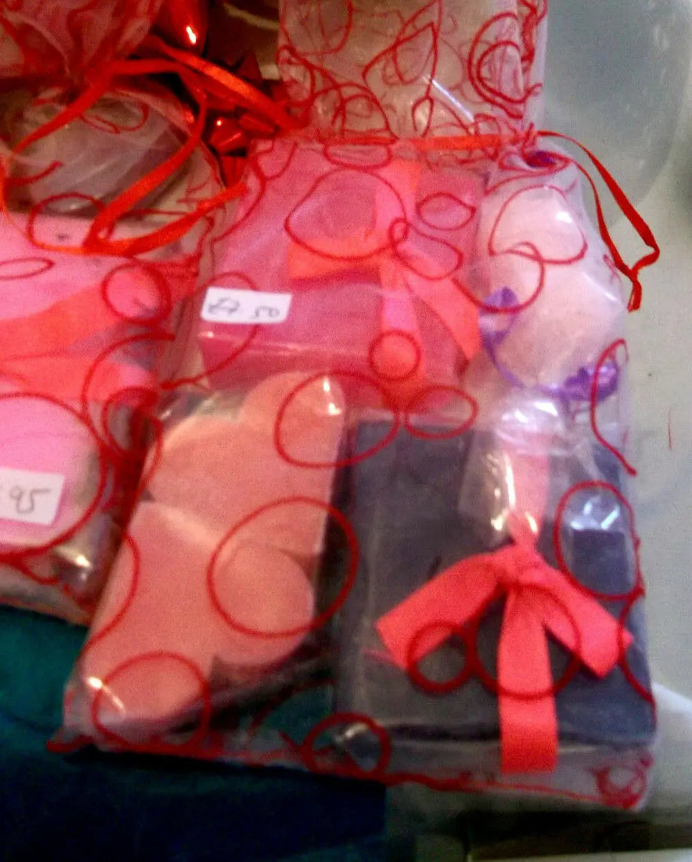 valentines day/mothers day HAND-MADE SOAP & chill pills- 5- GIFT BAGS5.perfect Handmade